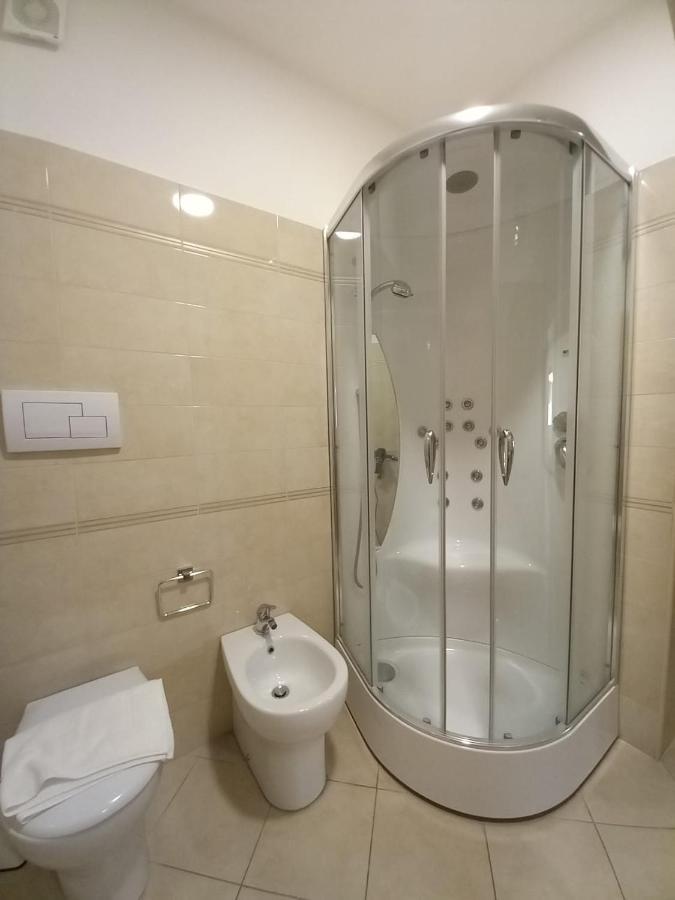 Reggionord Acomodação com café da manhã Reggio di Calabria Exterior foto